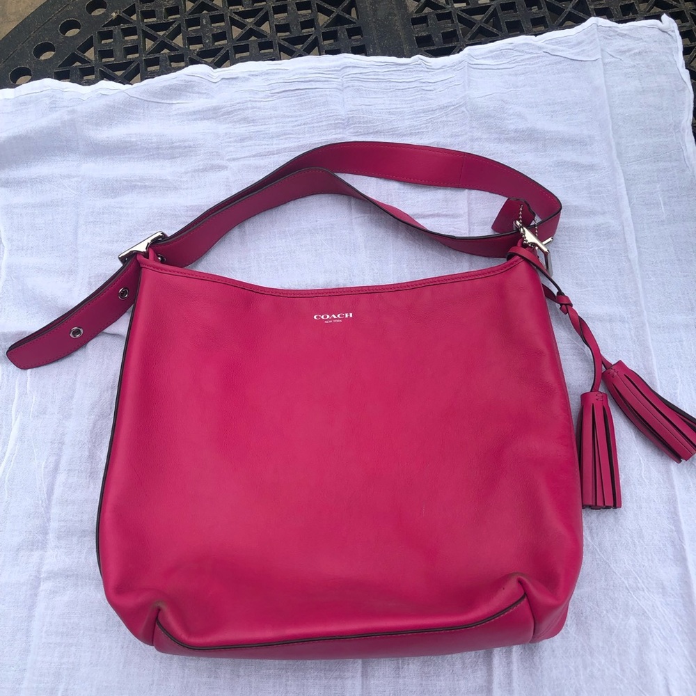 Gently used hot pink purse